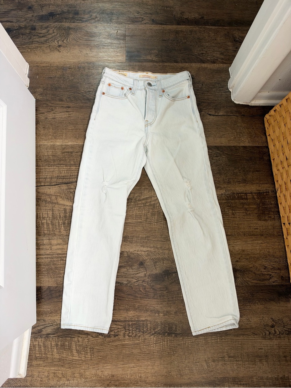 Levi's Women’s Wedgie Straight Light Jeans Size 23